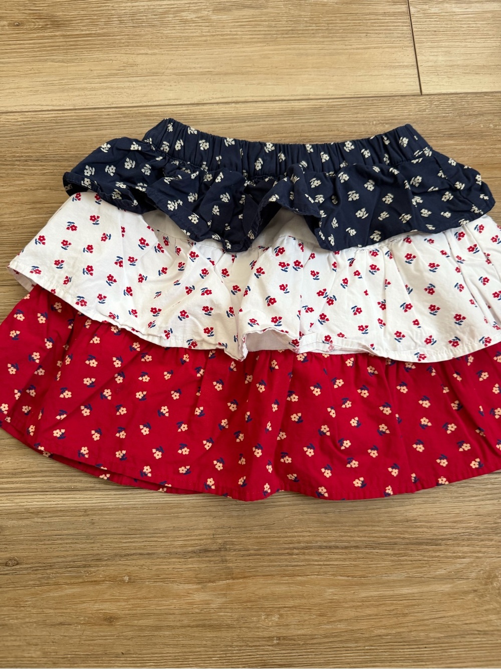 Gymboree Tiered Floral Skort in Navy, White & Red